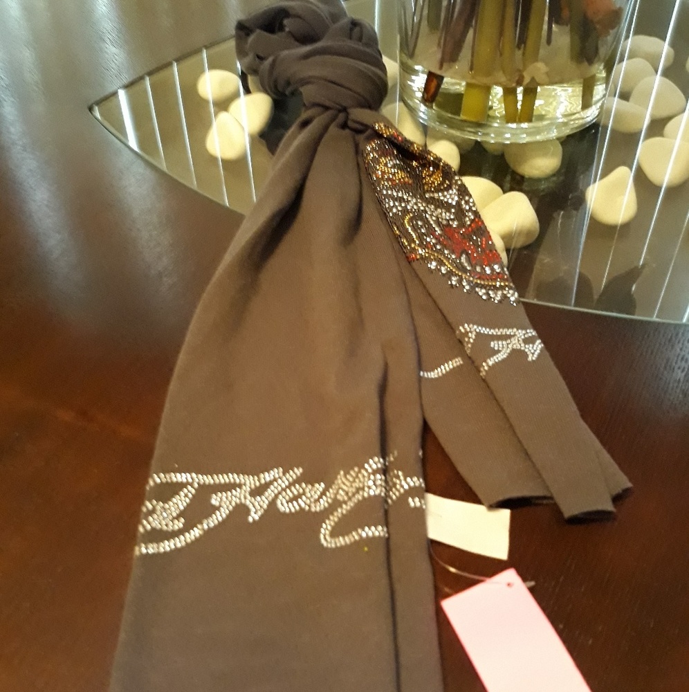 Scarf